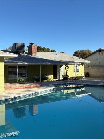 1716 Chapman Drive, Las Vegas, NV 89104