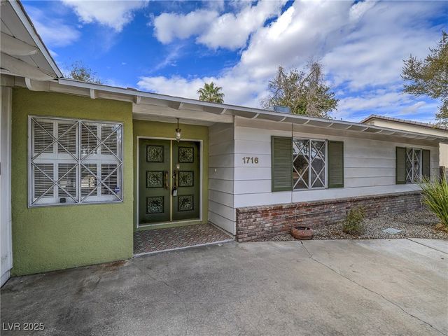 1716 Chapman Drive, Las Vegas, NV 89104