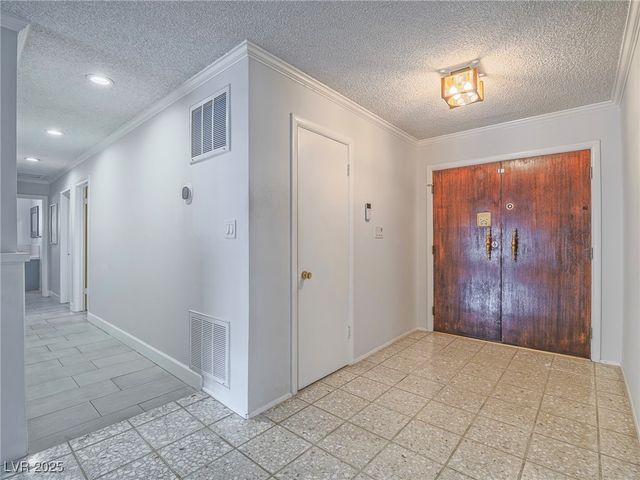 1716 Chapman Drive, Las Vegas, NV 89104