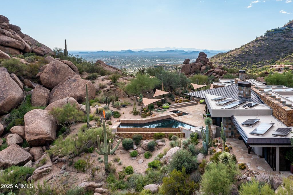 Image 64 of property listing at 6964 E Stagecoach Pass, Carefree, AZ 85377