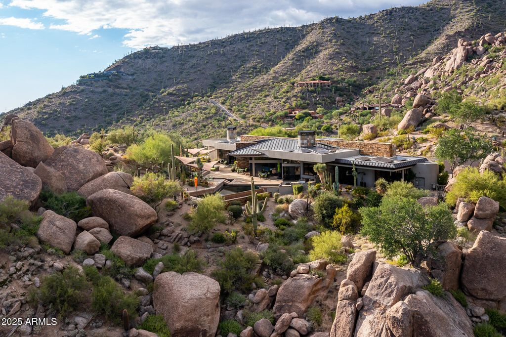 Image 65 of property listing at 6964 E Stagecoach Pass, Carefree, AZ 85377