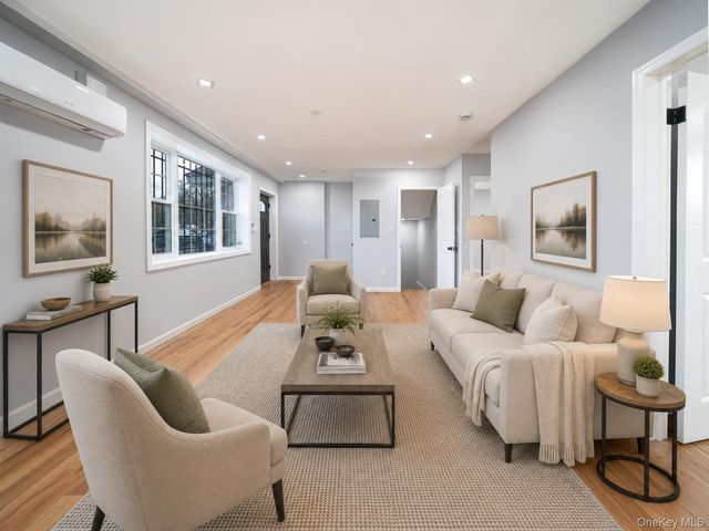 7036 70th Street, Glendale, NY 11385