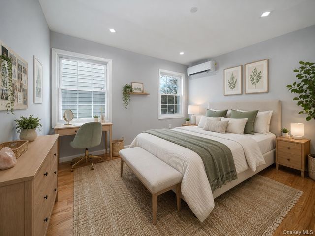 7036 70th Street, Glendale, NY 11385