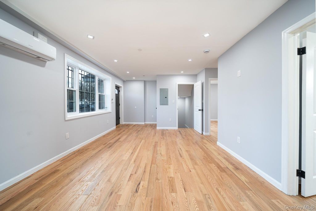 7036 70th Street, Glendale, NY 11385 — photo 5
