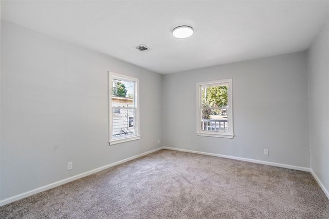 1819 Pecan ST, Bastrop, TX 78602