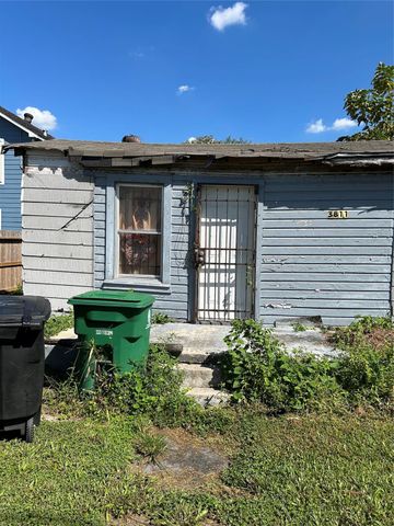 3811 Lila Street, Houston, TX 77026