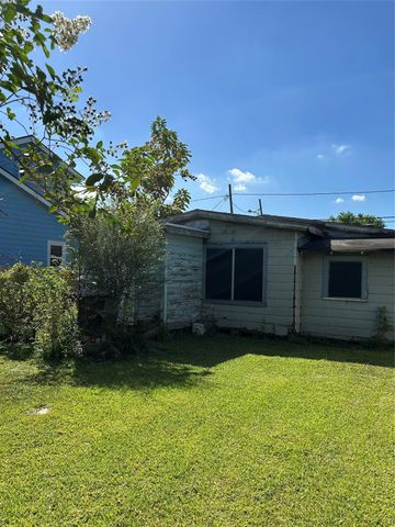 3811 Lila Street, Houston, TX 77026