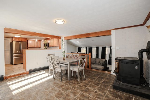 76 Tinker Road, Merrimack, NH 03054