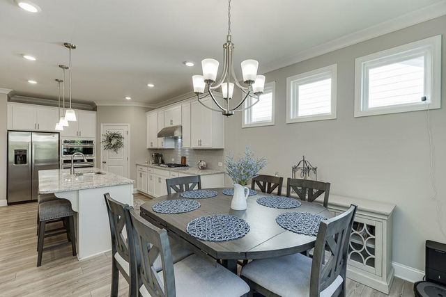 5188 Watchmans Cove, Gainesville, GA 30504