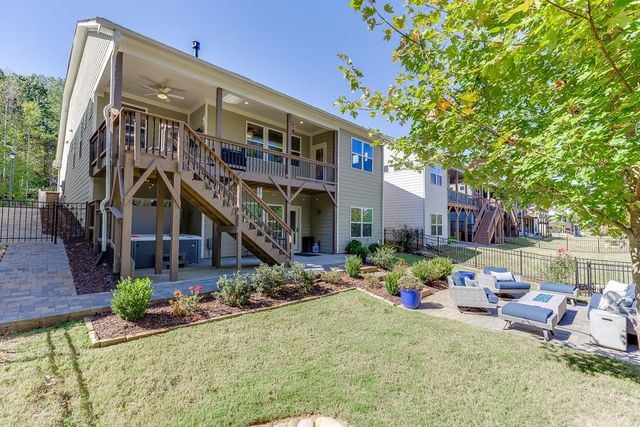 5188 Watchmans Cove, Gainesville, GA 30504