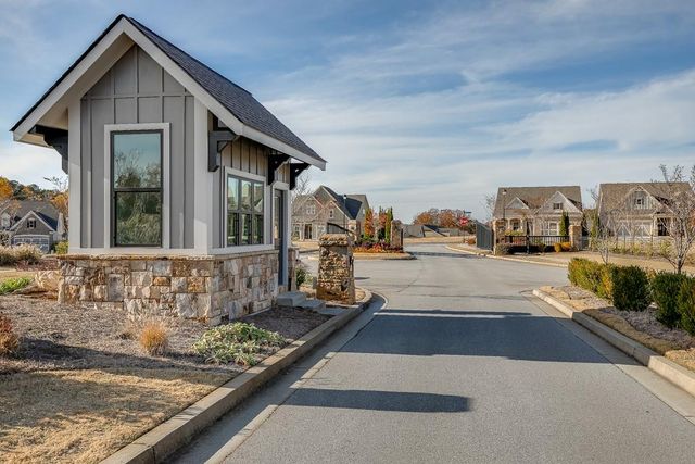 5188 Watchmans Cove, Gainesville, GA 30504