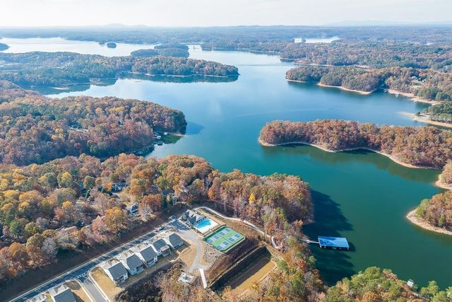 5188 Watchmans Cove, Gainesville, GA 30504