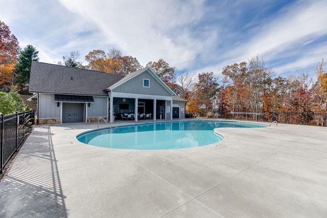 5188 Watchmans Cove, Gainesville, GA 30504