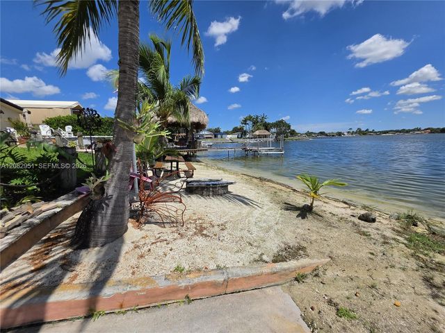 8450 NW 178th Street, Hialeah, FL 33015