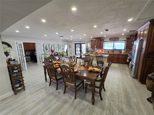 8450 NW 178th Street, Hialeah, FL 33015