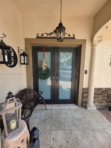 8450 NW 178th Street, Hialeah, FL 33015