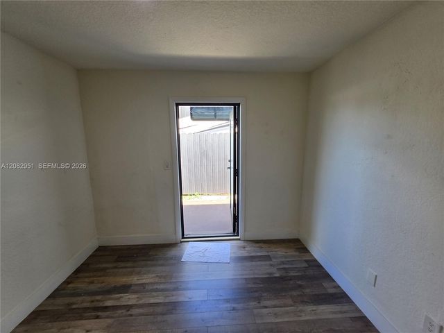8450 NW 178th Street, Hialeah, FL 33015