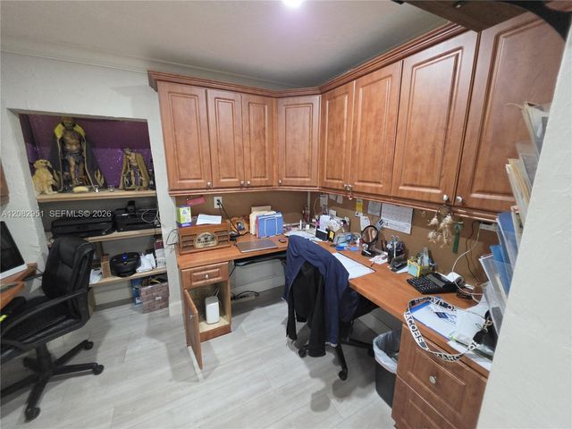 8450 NW 178th Street, Hialeah, FL 33015
