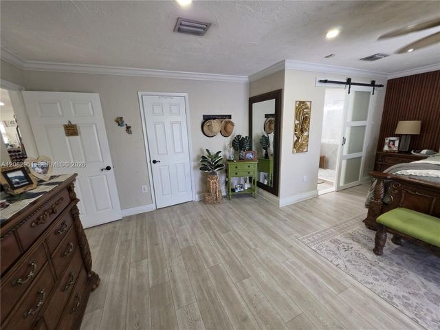8450 NW 178th Street, Hialeah, FL 33015