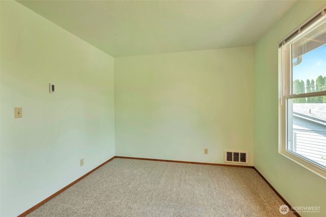 32007 Palace Court, Carnation, WA 98014
