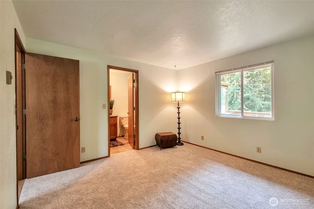 32007 Palace Court, Carnation, WA 98014