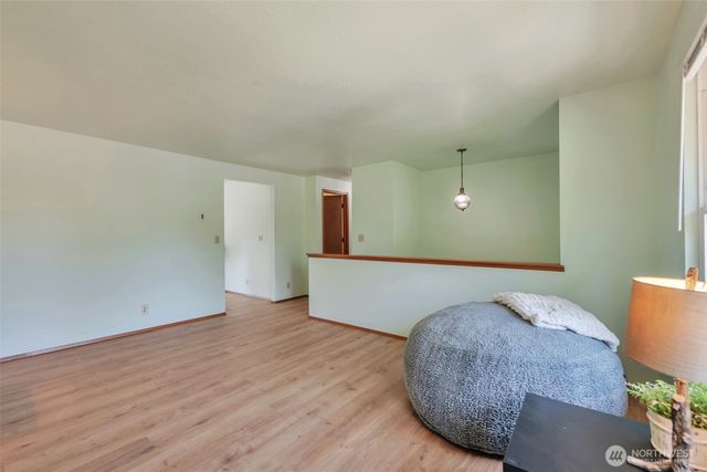 32007 Palace Court, Carnation, WA 98014