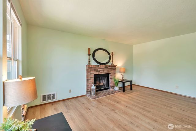 32007 Palace Court, Carnation, WA 98014