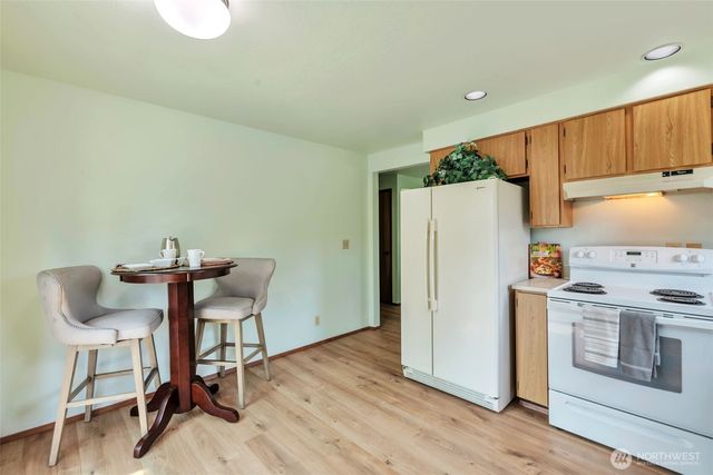 32007 Palace Court, Carnation, WA 98014