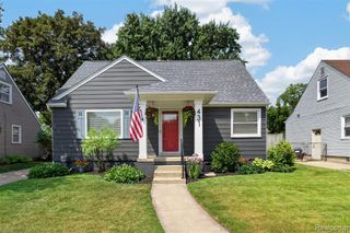 431 N Edgeworth Avenue, Royal Oak, MI 48067