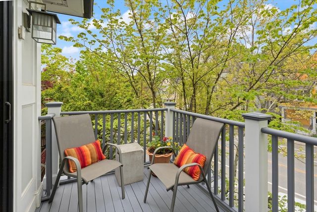 278 Huron Ave 2, Cambridge, MA 02138
