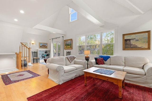 278 Huron Ave 2, Cambridge, MA 02138