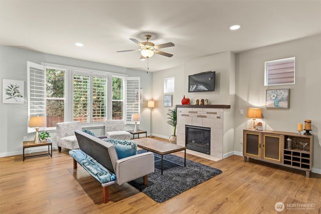 7920 161st Street Ct E, Puyallup, WA 98375