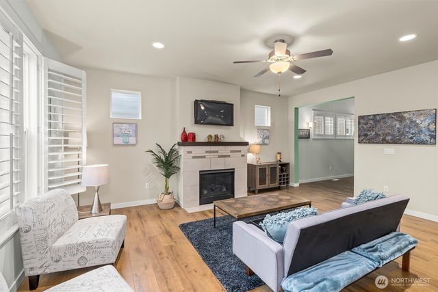 7920 161st Street Ct E, Puyallup, WA 98375