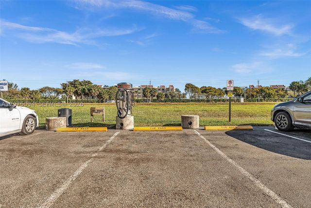 4158 Inverrary Dr 503, Lauderhill, FL 33319
