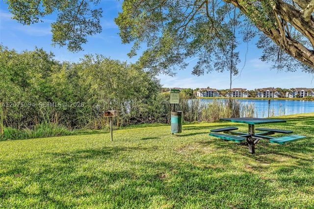4158 Inverrary Dr 503, Lauderhill, FL 33319