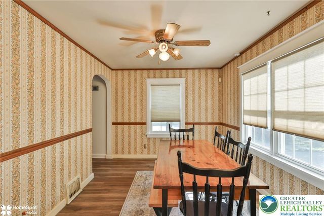 132 East Landis Street, Coopersburg Boro, PA 18036