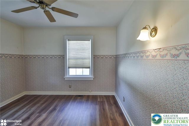 132 East Landis Street, Coopersburg Boro, PA 18036