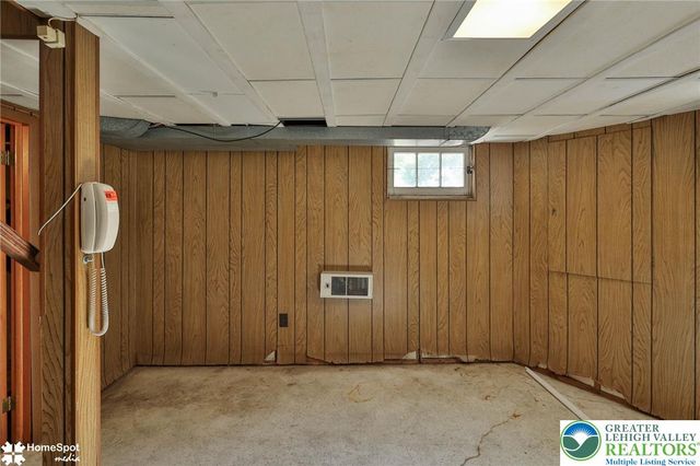 132 East Landis Street, Coopersburg Boro, PA 18036
