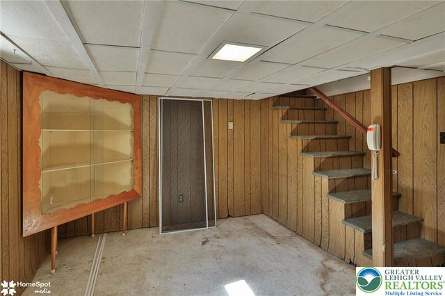 132 East Landis Street, Coopersburg Boro, PA 18036
