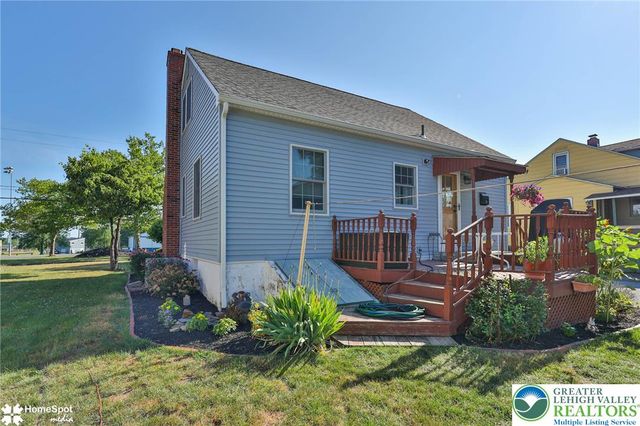 132 East Landis Street, Coopersburg Boro, PA 18036