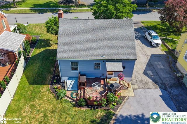 132 East Landis Street, Coopersburg Boro, PA 18036