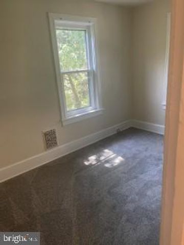 104 MCCLELLAND AVE, Pitman, NJ 08071