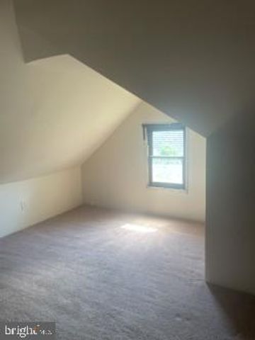 104 MCCLELLAND AVE, Pitman, NJ 08071
