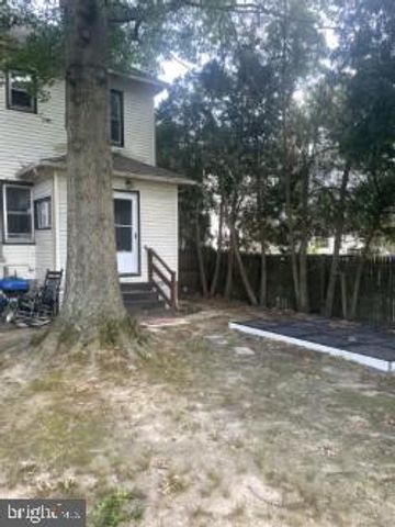 104 MCCLELLAND AVE, Pitman, NJ 08071