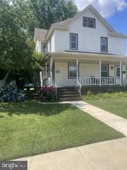 104 MCCLELLAND AVE, Pitman, NJ 08071