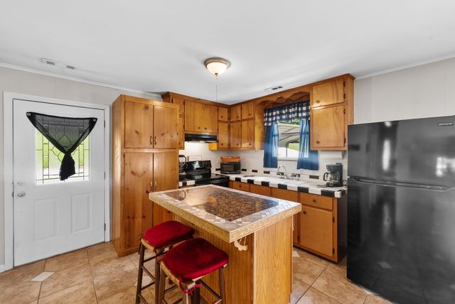 924 Cline Ridge Rd, Winchester, TN 37398