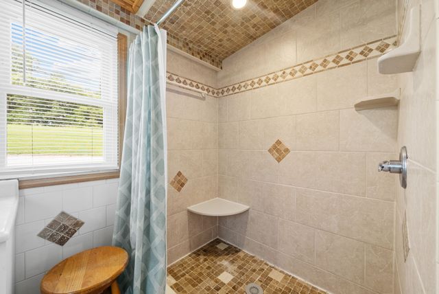 924 Cline Ridge Rd, Winchester, TN 37398