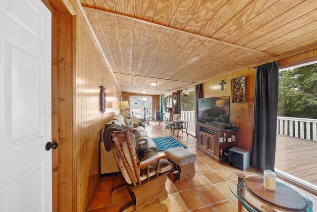 924 Cline Ridge Rd, Winchester, TN 37398