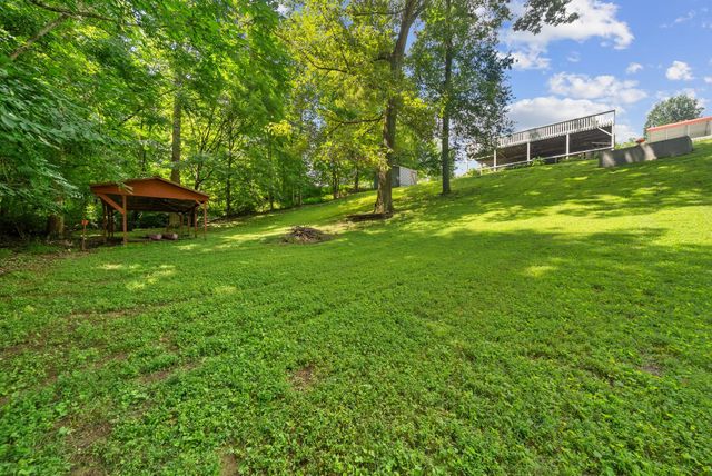 924 Cline Ridge Rd, Winchester, TN 37398