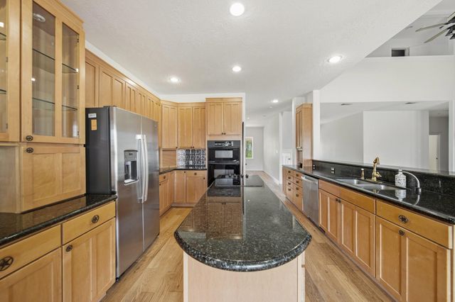 41712 Harpers Church Road, Hempstead, TX 77445